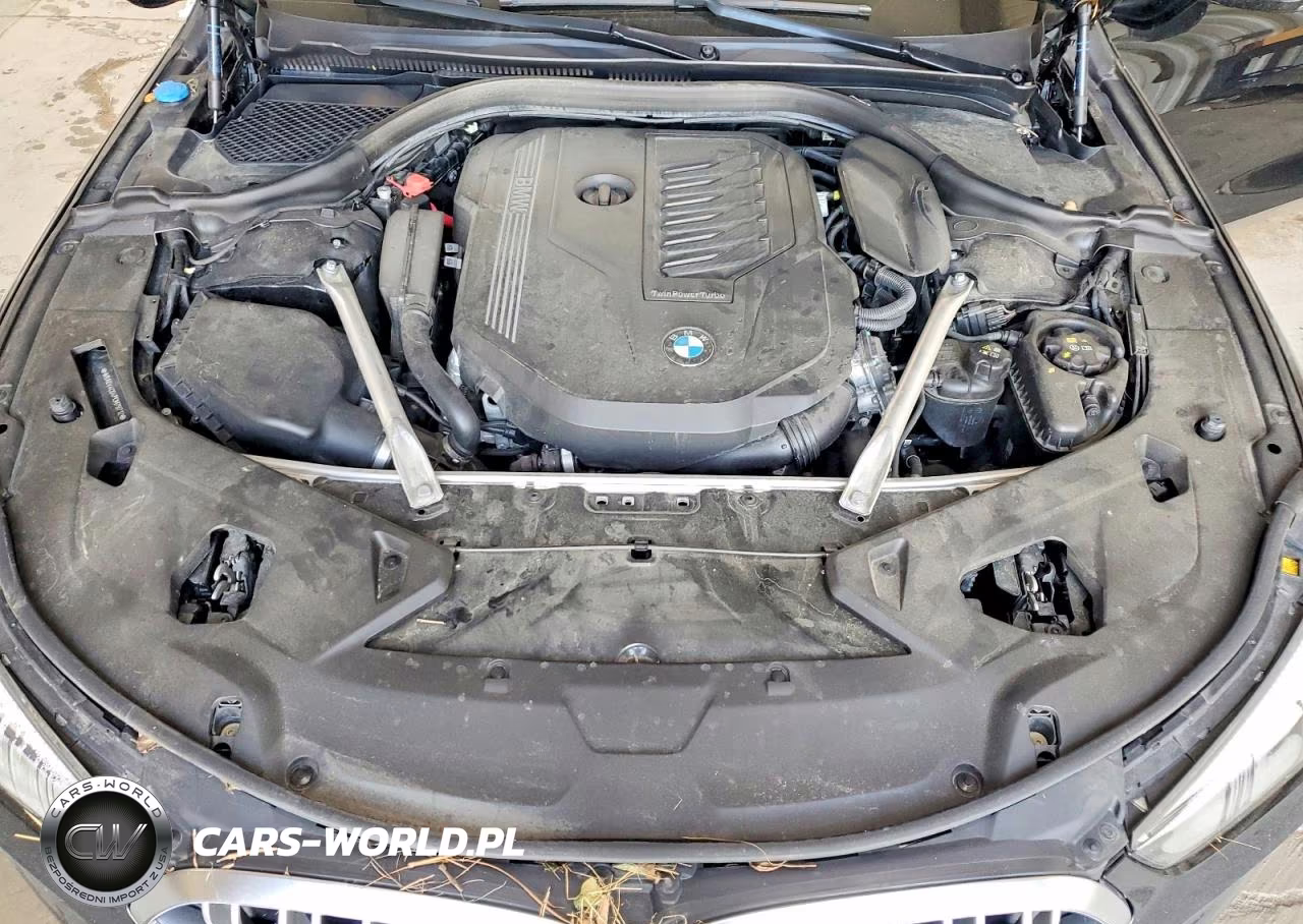 2023 BMW 840Xi VIN:WBAGV4C04PCM79712 - 11