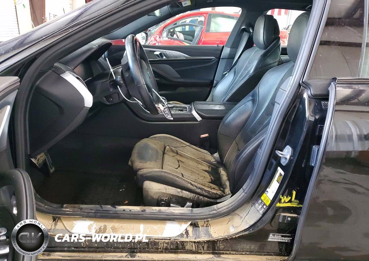 2023 BMW 840Xi VIN:WBAGV4C04PCM79712 - 12