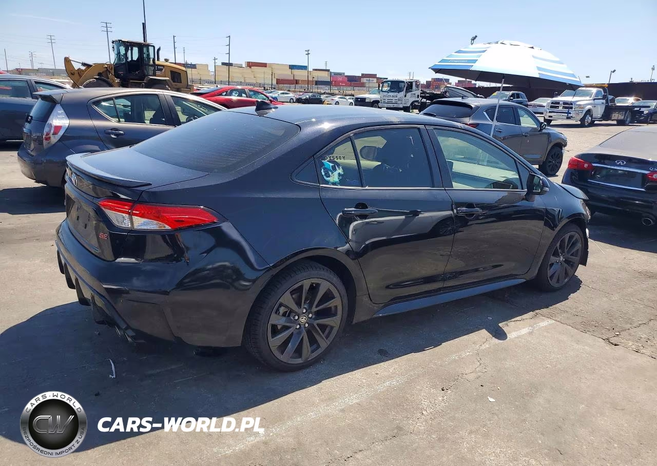 2024 Toyota Corolla Se VIN:JTDP4MCE1RJ105686 - 3