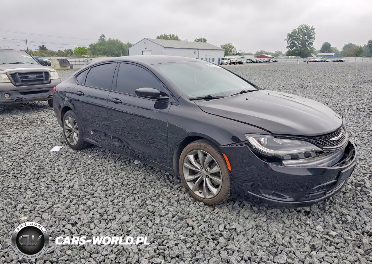 2016 Chrysler 200 S VIN:1C3CCCDG2GN114564 - 4