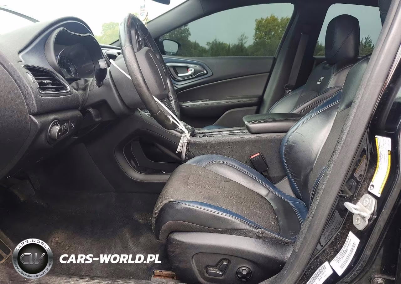 2016 Chrysler 200 S VIN:1C3CCCDG2GN114564 - 7