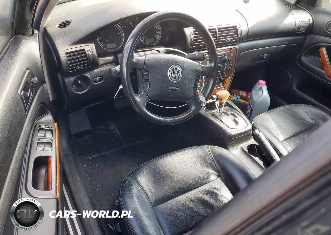 2002 Volkswagen Passat Glx 4Motion VIN:WVWTH63B62P176003 - 8