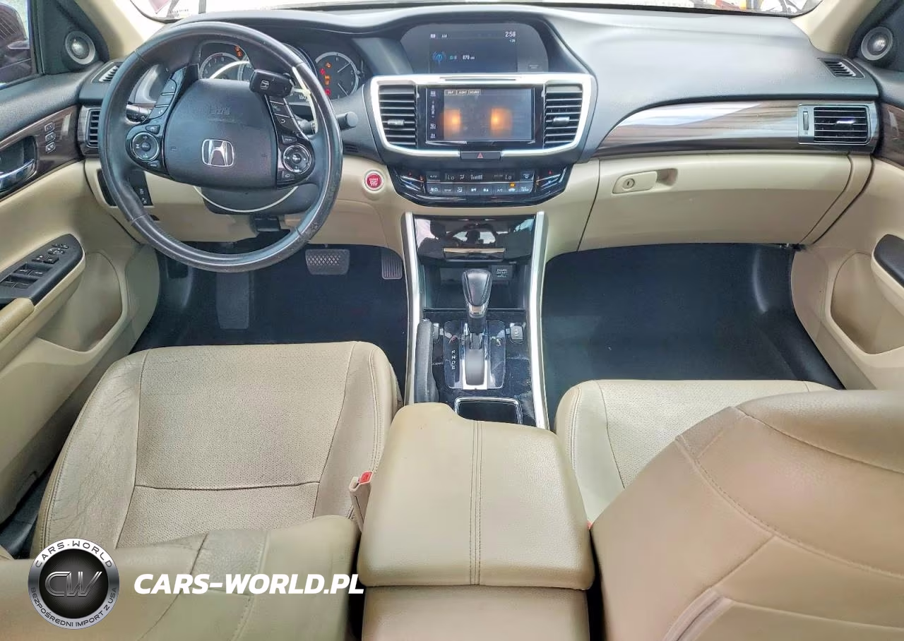 2016 Honda Accord Touring VIN:1HGCR3F97GA028135 - 8