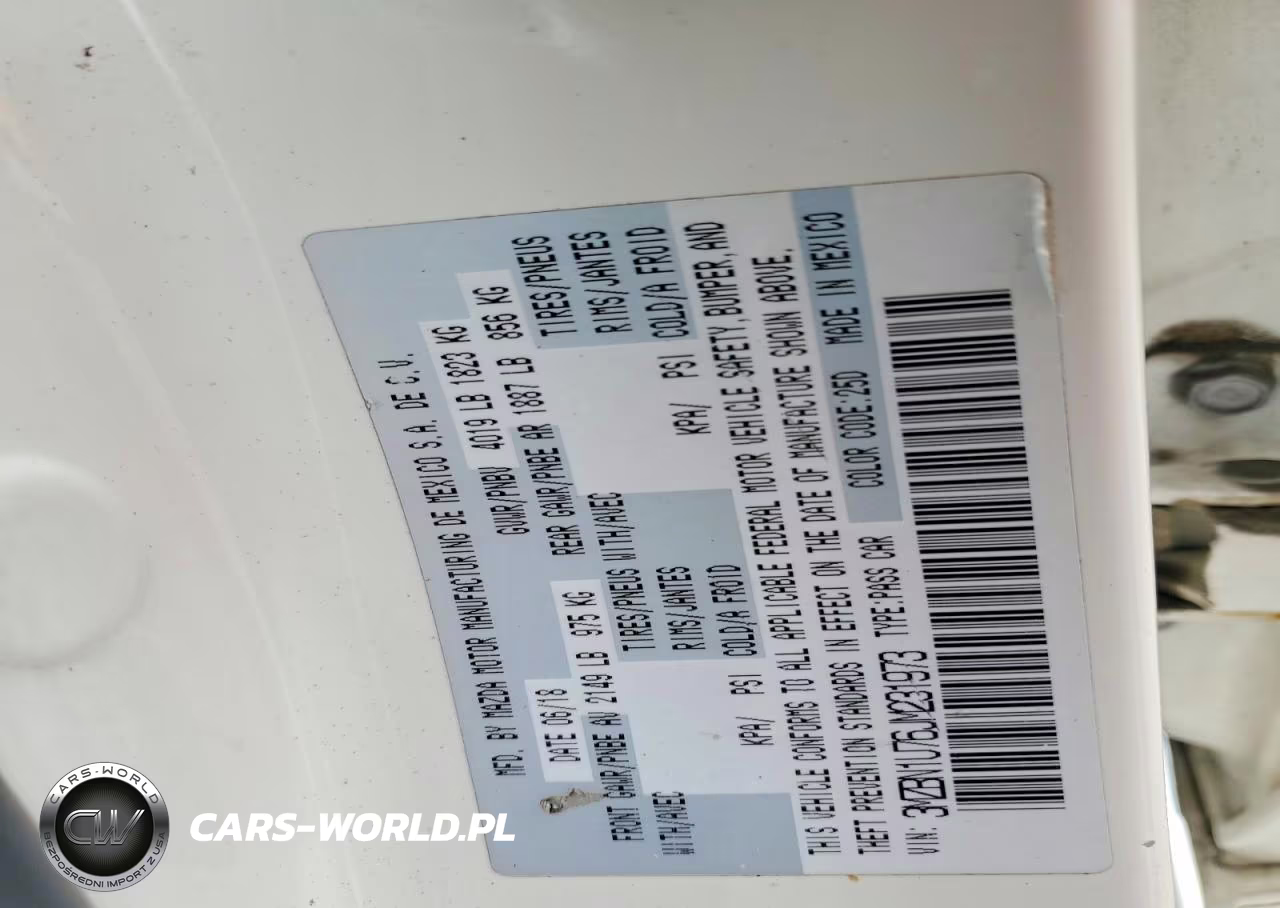 2018 Mazda 3 VIN:3MZBN1U76JM231973 - 14