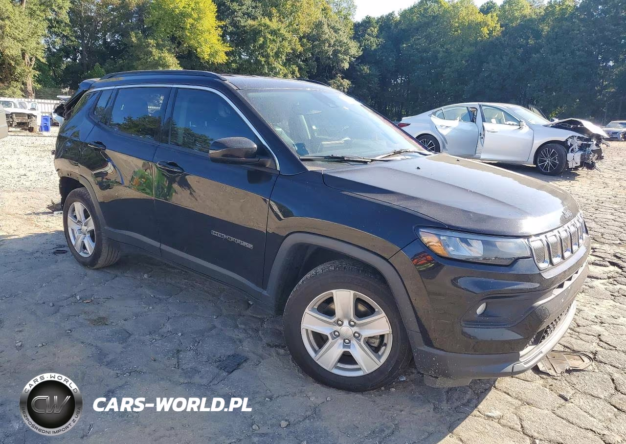 2022 Jeep Compass Latitude VIN:3C4NJCBB5NT202362 - 4
