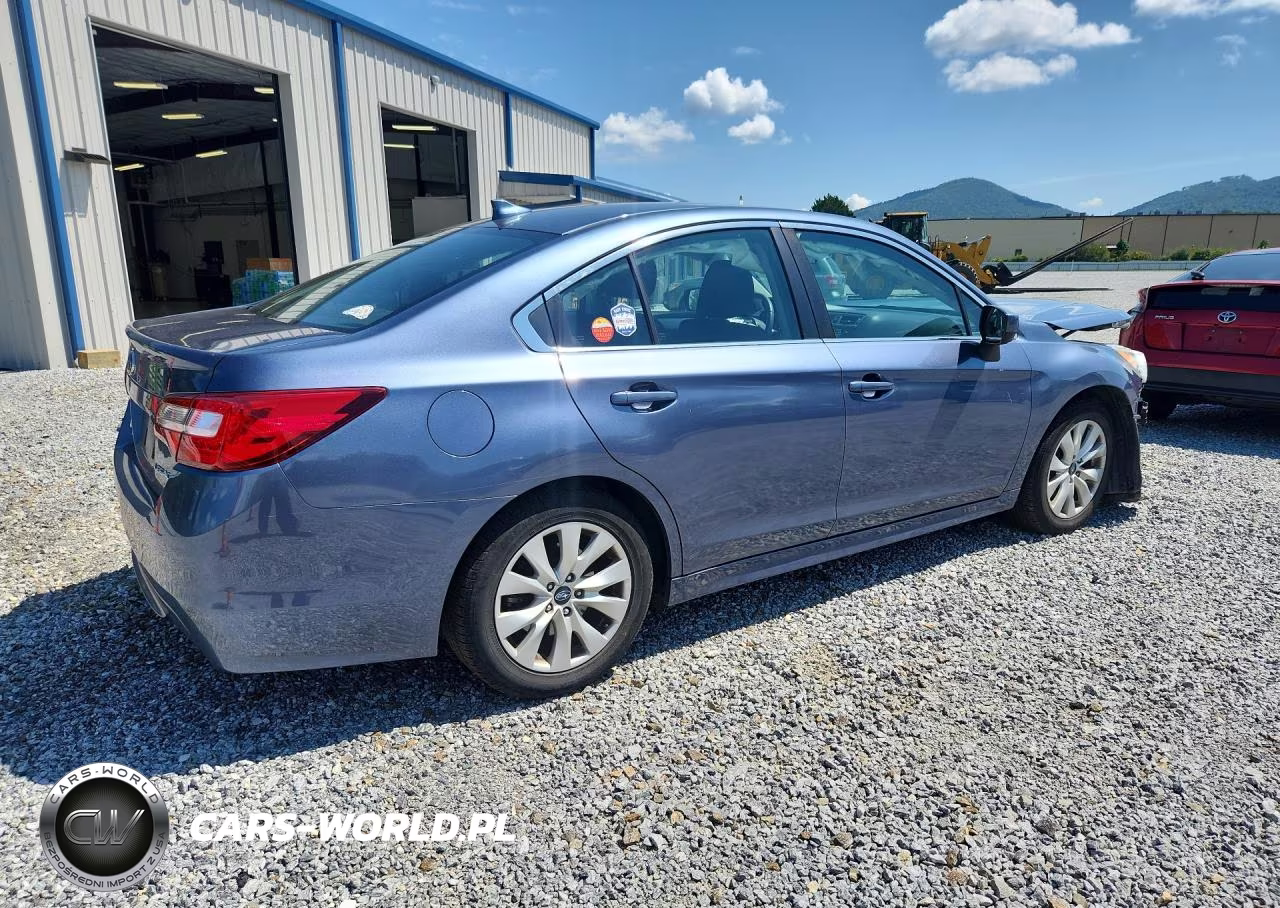 2016 Subaru Legacy 2.5I Premium VIN:4S3BNBC6XG3011960 - 3