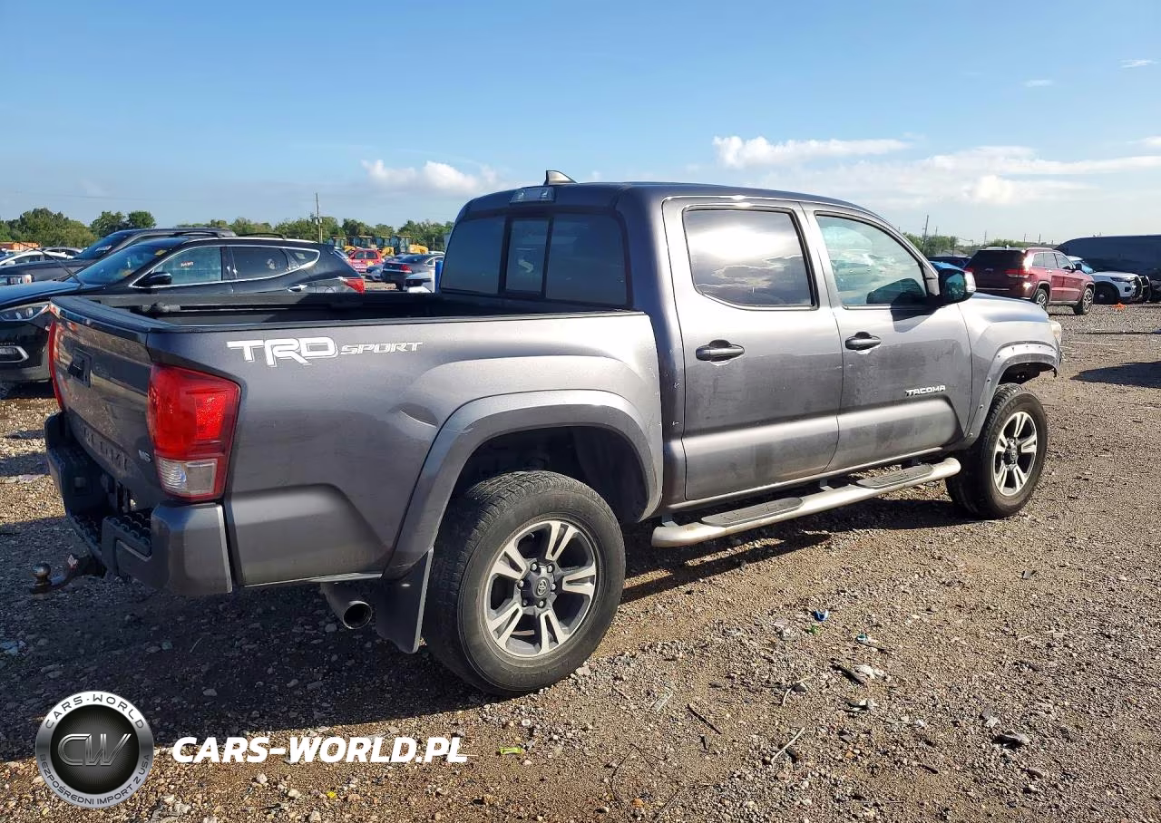 2016 Toyota Tacoma Trd Sport VIN:5TFAZ5CN3GX015902 - 3