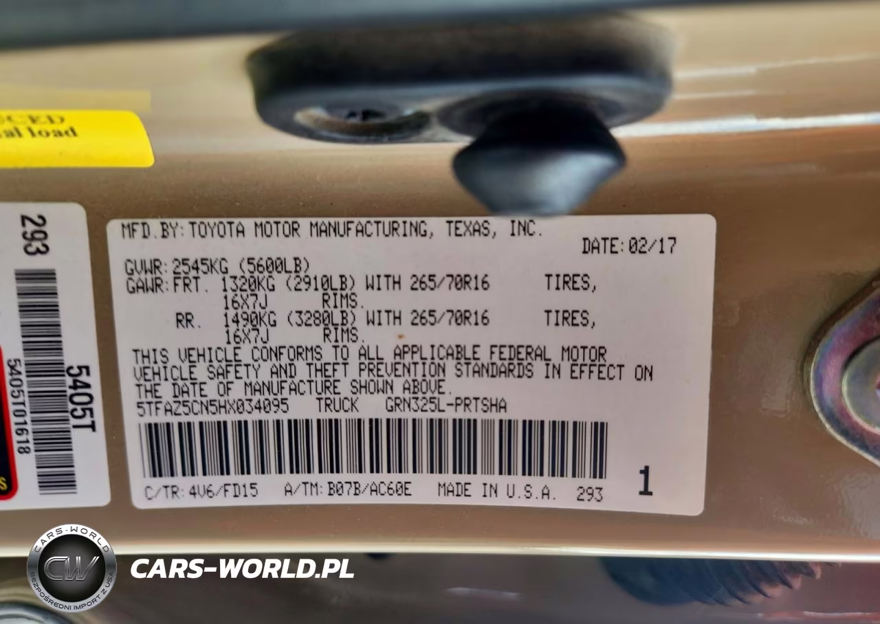 2017 Toyota Tacoma Double Cab VIN:5TFAZ5CN5HX034095 - 12