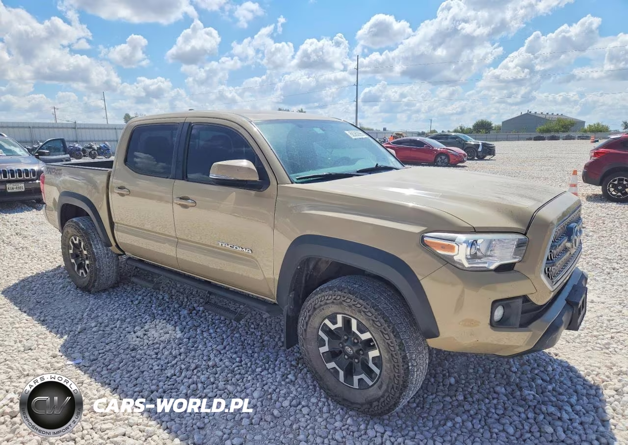 2017 Toyota Tacoma Double Cab VIN:5TFAZ5CN5HX034095 - 4