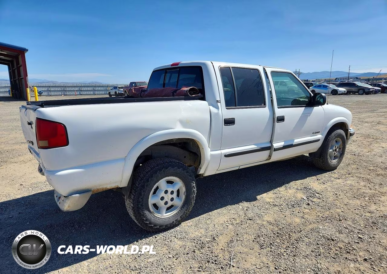 2001 Chevrolet S Truck S10 VIN:1GCDT13W51K160329 - 3