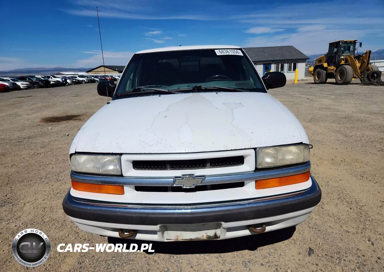 2001 Chevrolet S Truck S10 VIN:1GCDT13W51K160329 - 5