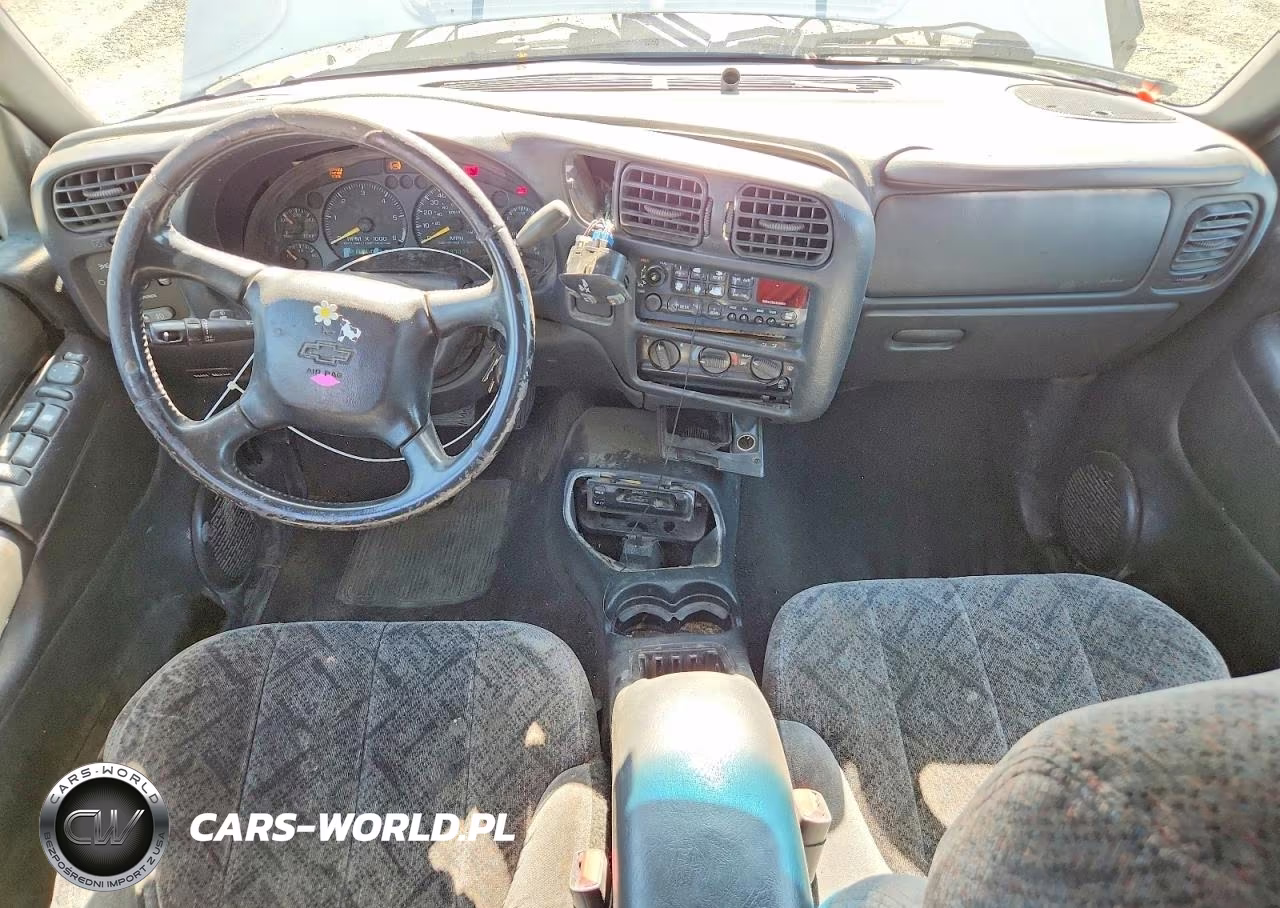 2001 Chevrolet S Truck S10 VIN:1GCDT13W51K160329 - 8
