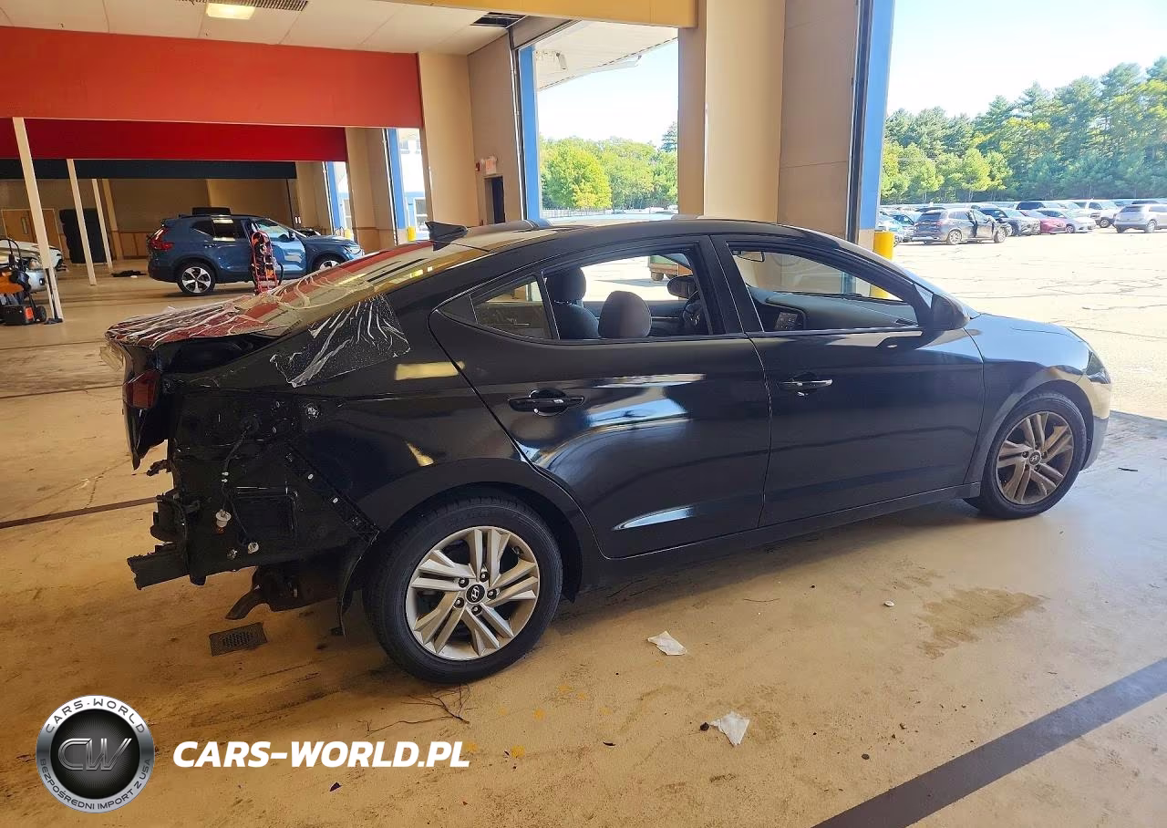 2020 Hyundai Elantra Sel VIN:5NPD84LF2LH543620 - 3