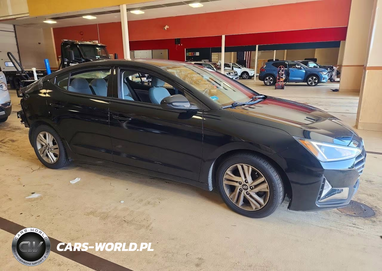 2020 Hyundai Elantra Sel VIN:5NPD84LF2LH543620 - 4