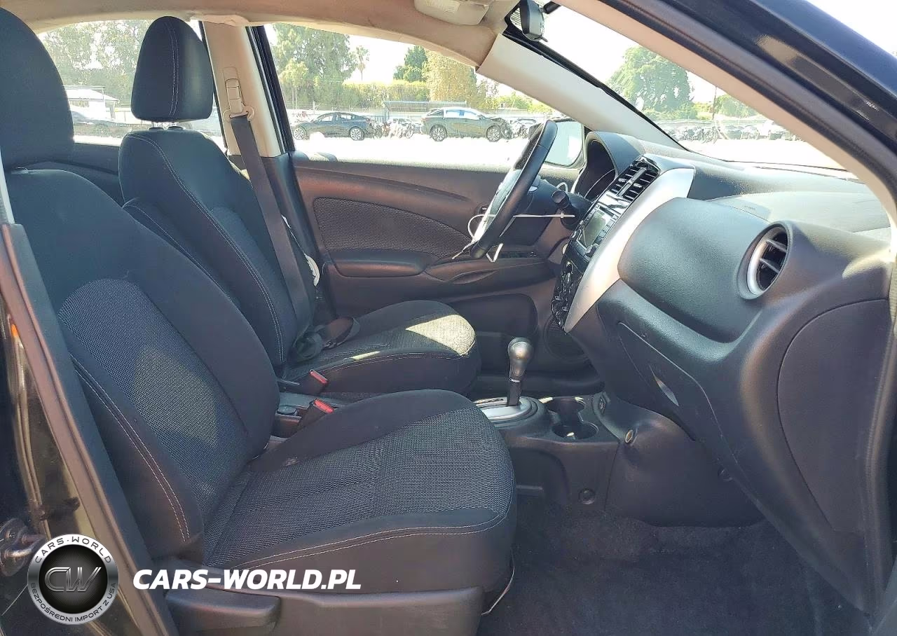 2018 Nissan Versa Sv VIN:3N1CN7AP8JL811880 - 7