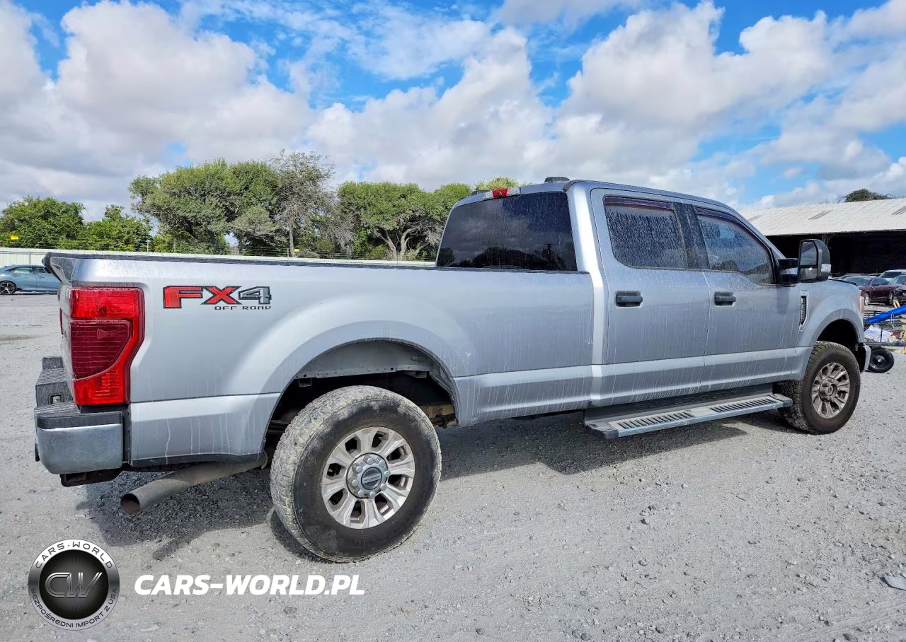 2020 Ford F250 Super Duty VIN:1FT7W2B68LED01634 - 3
