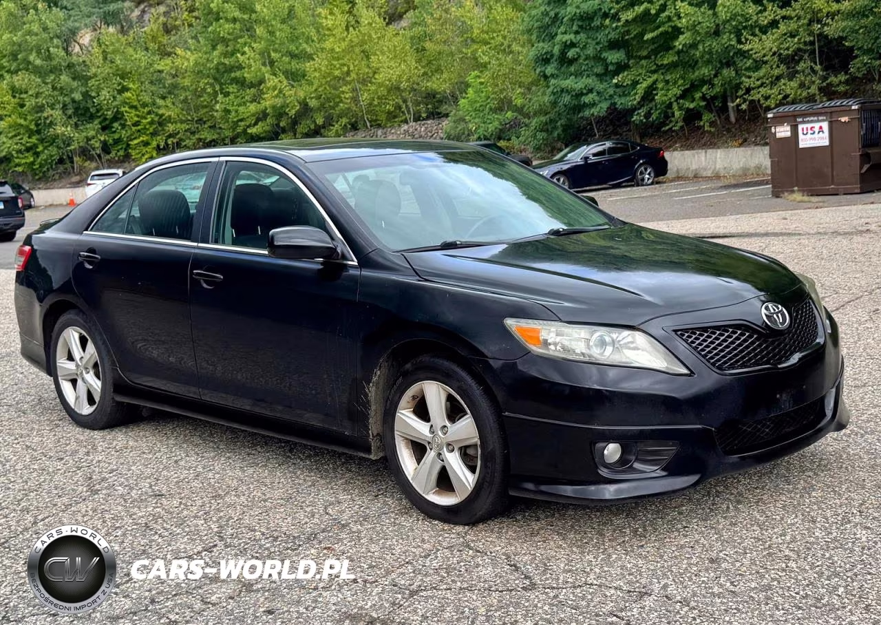 2011 Toyota Camry Se – zdjęcie 1 z 10