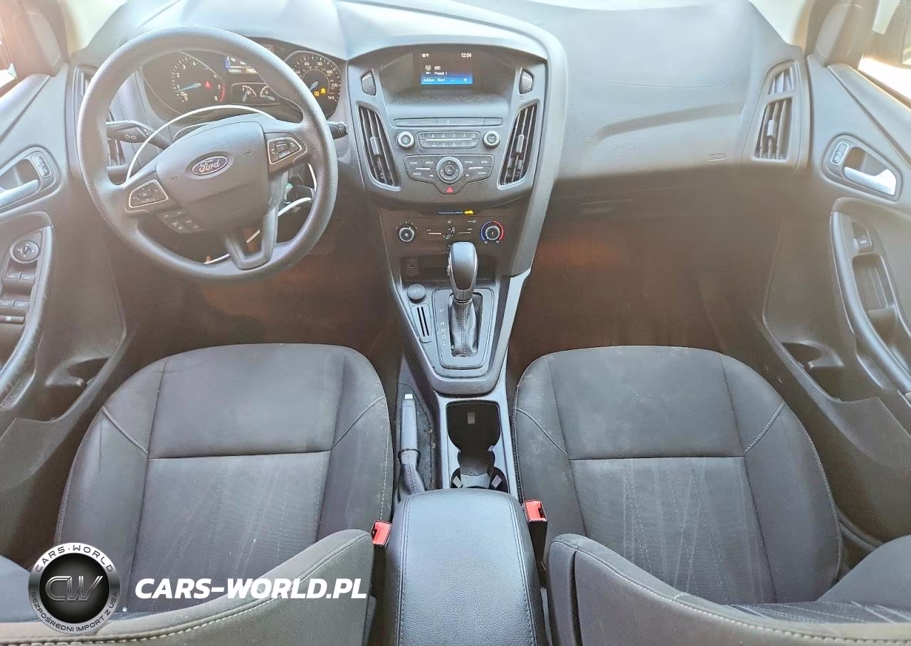 2018 Ford Focus Se VIN:1FADP3K28JL245518 - 8