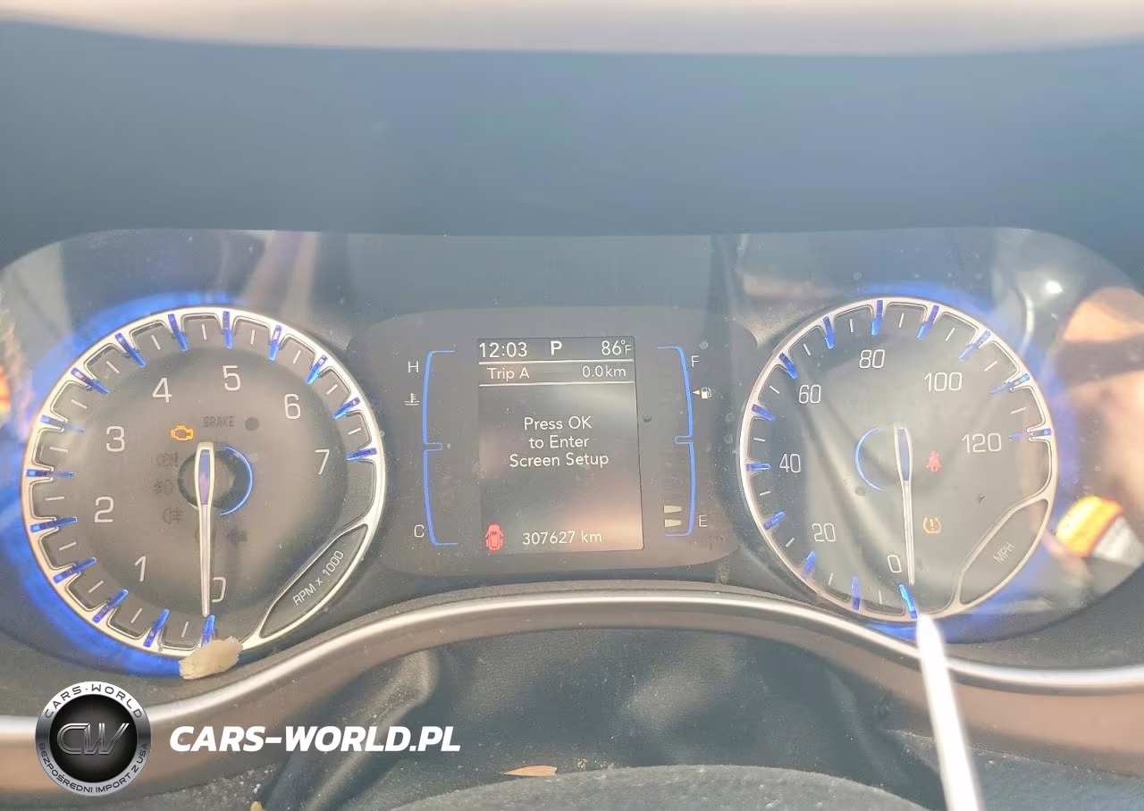 2018 Chrysler Pacifica Touring L VIN:2C4RC1BG1JR142900 - 9