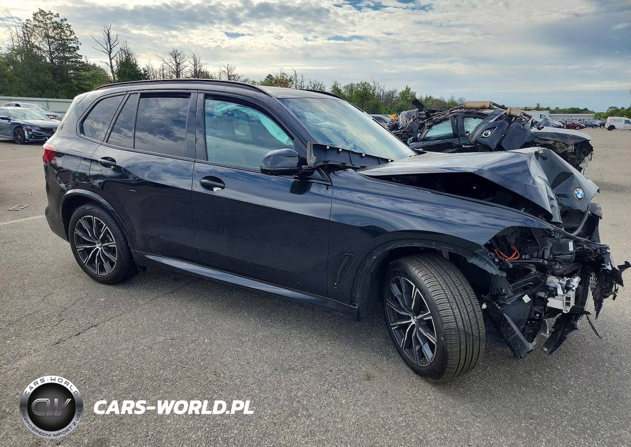 2023 BMW X5 M50I VIN:5UXJU4C05P9N77512 - 4