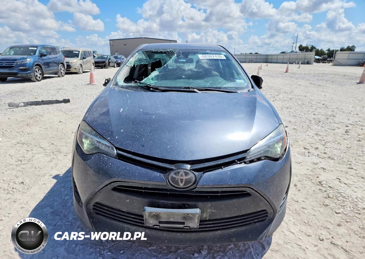 2017 Toyota Corolla Le VIN:5YFBURHE9HP659116 - 5