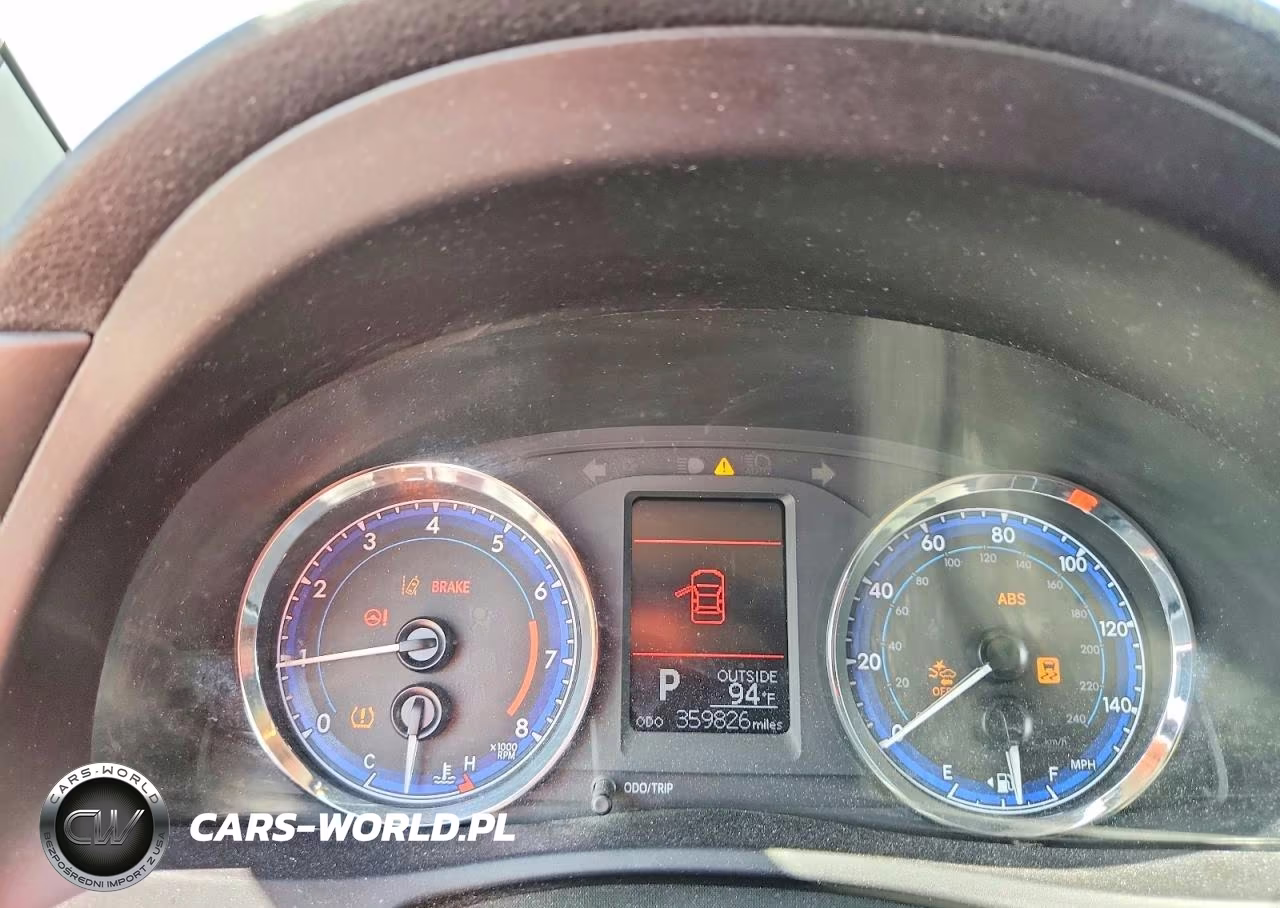 2017 Toyota Corolla Le VIN:5YFBURHE9HP659116 - 9