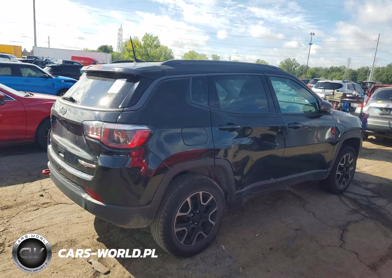 2019 Jeep Compass Trailhawk VIN:3C4NJDDB5KT665410 - 3