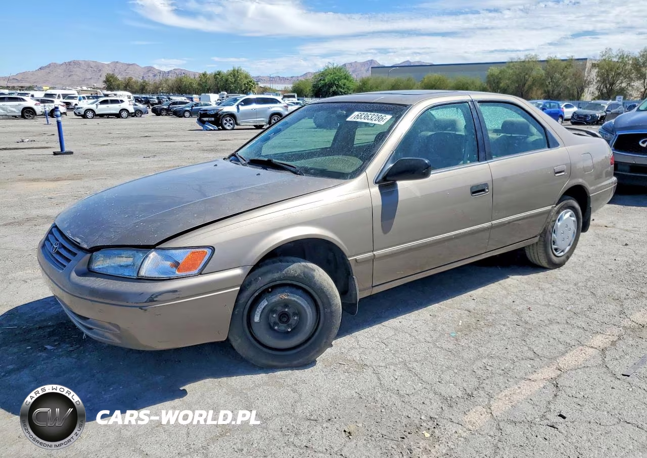 1999 Toyota Camry Le