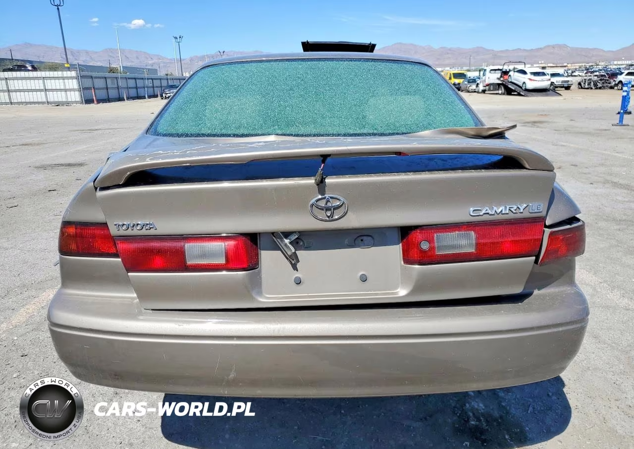 1999 Toyota Camry Le VIN:4T1BG22K1XU583658 - 6