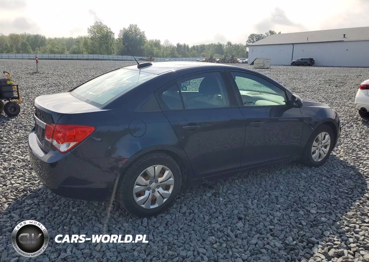 2016 Chevrolet Cruze Limited Ls VIN:1G1PC5SH6G7188393 - 3