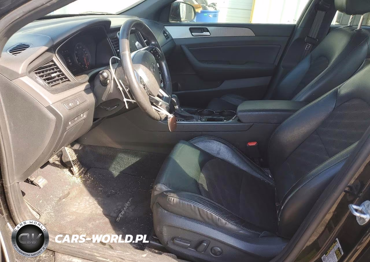 2018 Hyundai Sonata Sport+ VIN:5NPE34AF8JH703745 - 7