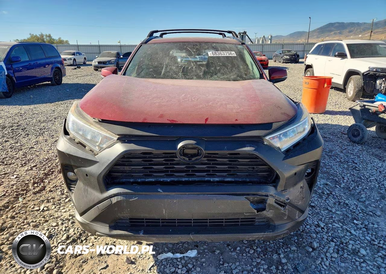 2019 Toyota Rav4 Xle Premium VIN:JTMA1RFVXKD004576 - 5