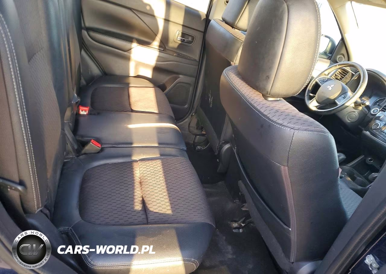 2015 Mitsubishi Outlander Se VIN:JA4AD3A32FZ008960 - 11
