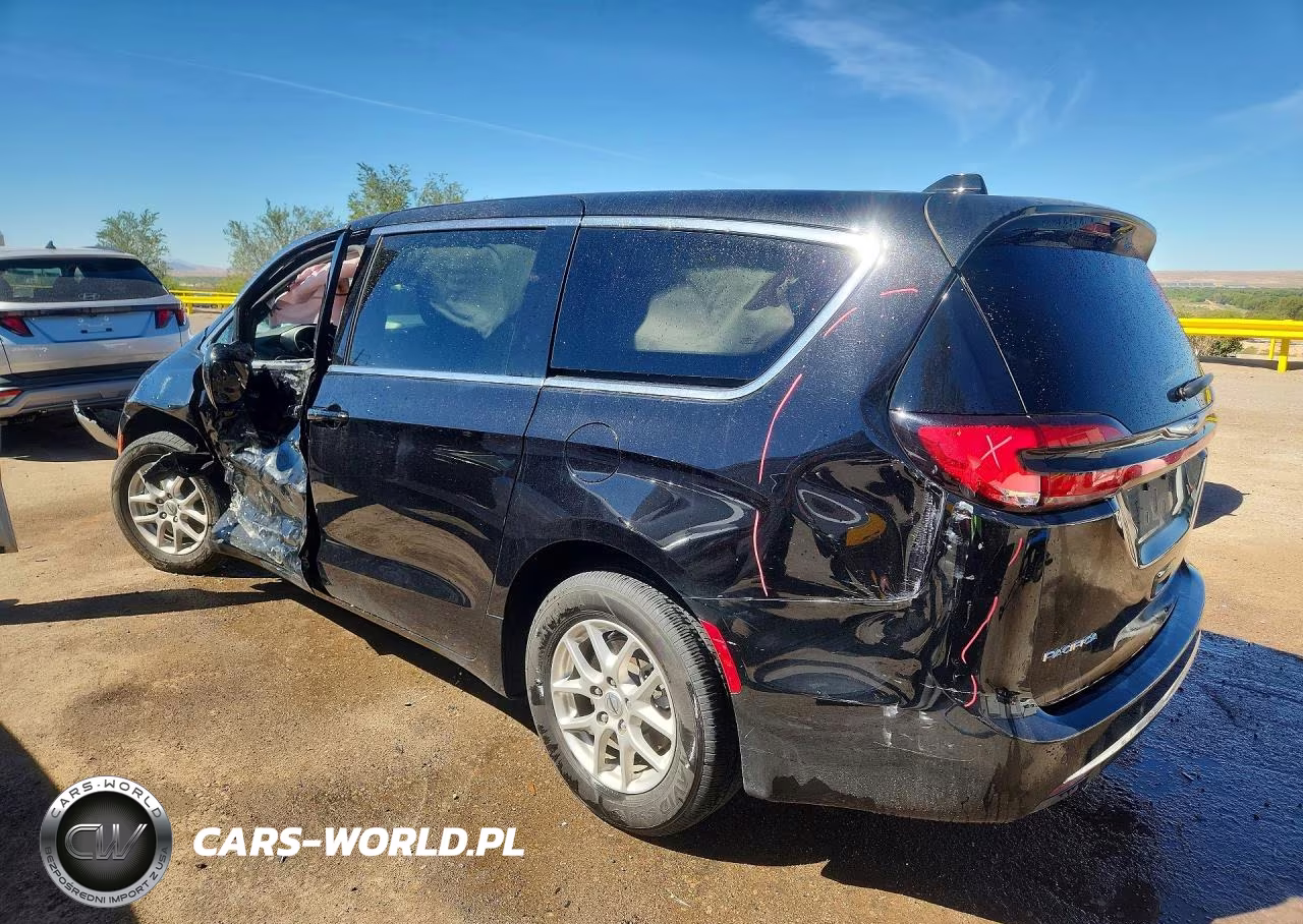 2025 Chrysler Pacifica Select VIN:2C4RC1BG3SR520684 - 2