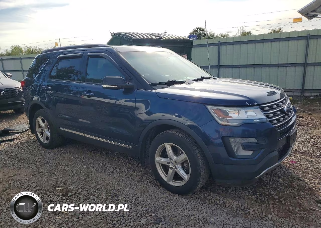 2017 Ford Explorer Xlt VIN:1FM5K8D86HGB03288 - 4