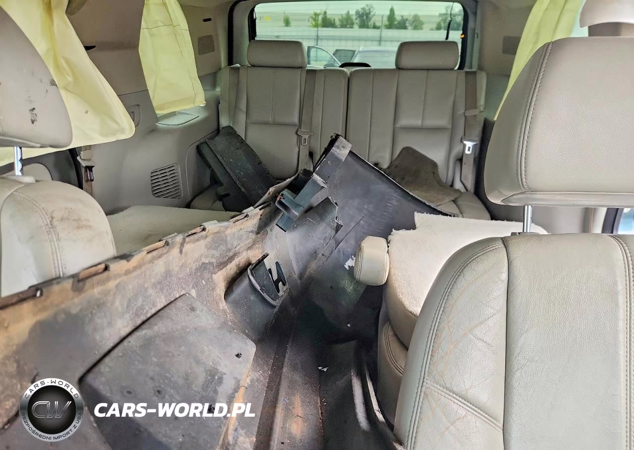 2008 Chevrolet Tahoe C1500 VIN:1GNFC13098R155535 - 10