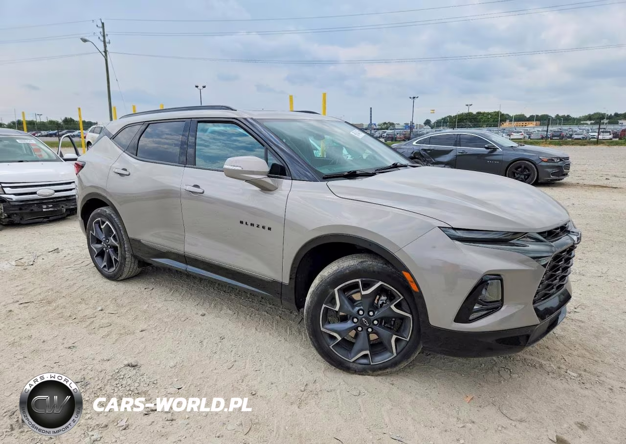 2021 Chevrolet Blazer Rs VIN:3GNKBERS6MS572734 - 4