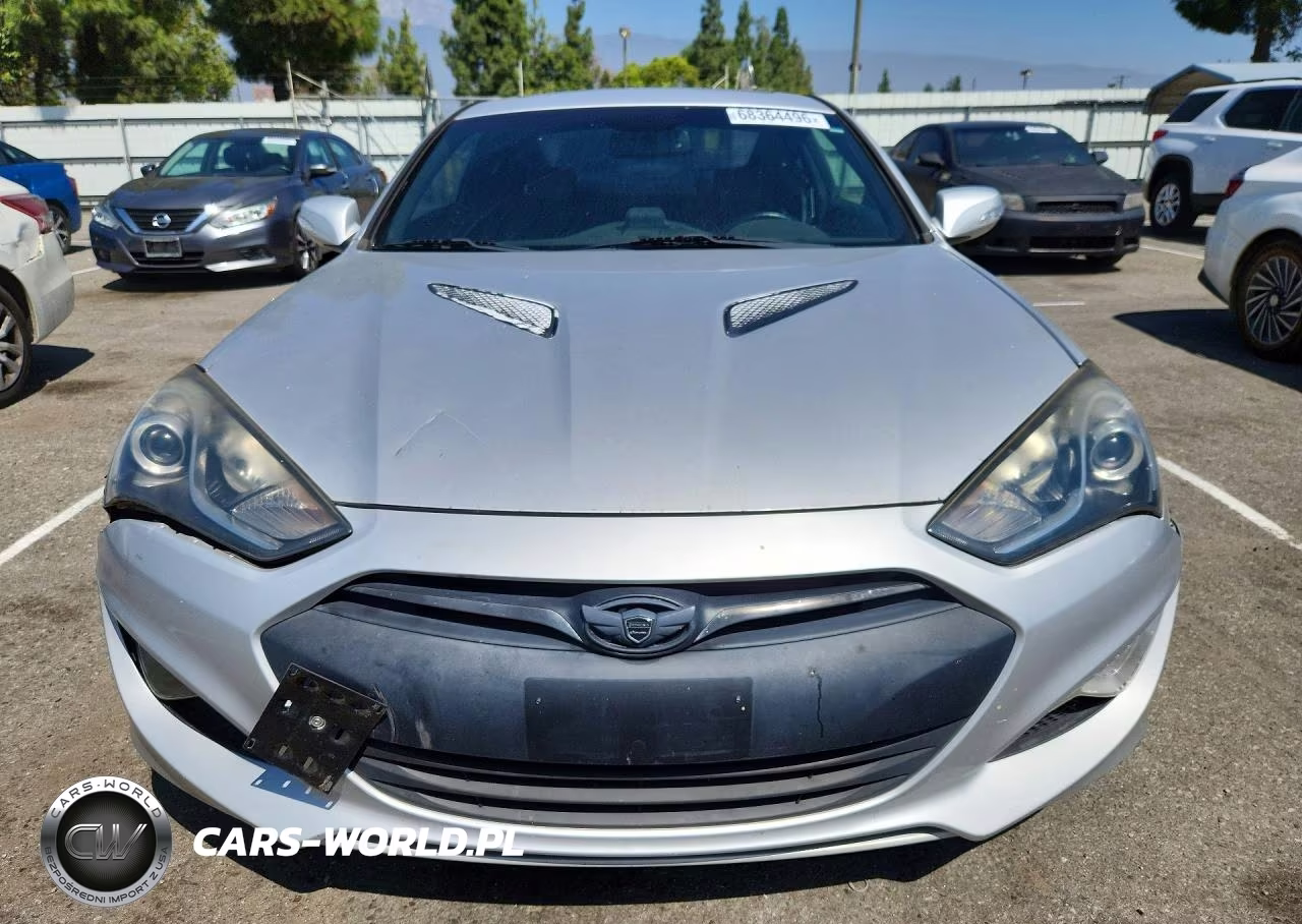 2014 Hyundai Genesis Coupe 3.8 Grand Touring VIN:KMHHU6KJ1EU116982 - 5