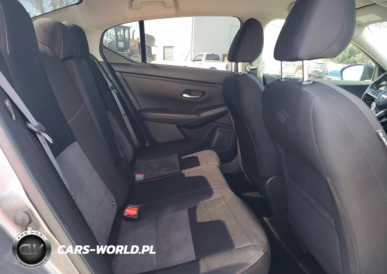 2021 Nissan Sentra Sr VIN:3N1AB8DV9MY326722 - 10