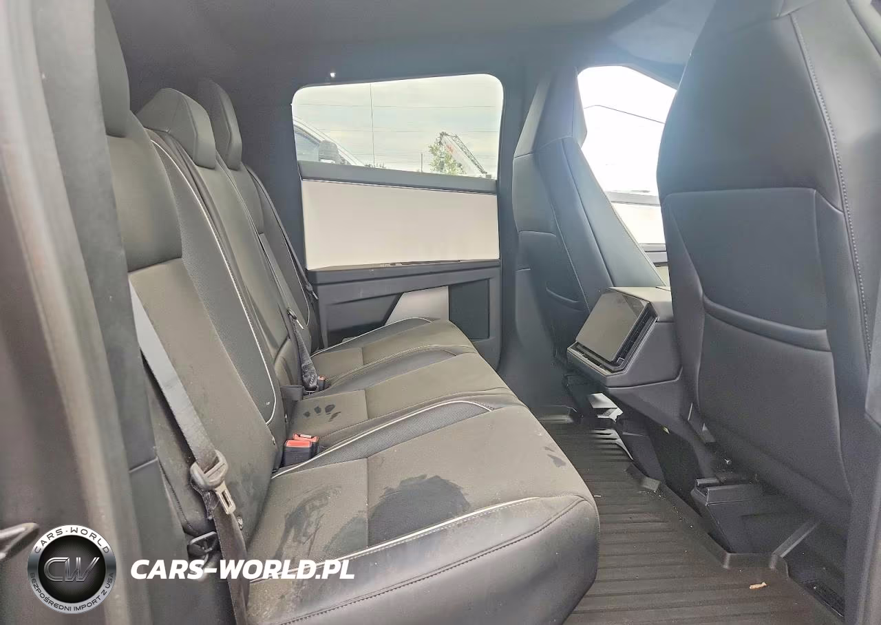 2024 Tesla Cybertruck VIN:7G2CEHED9RA026288 - 11
