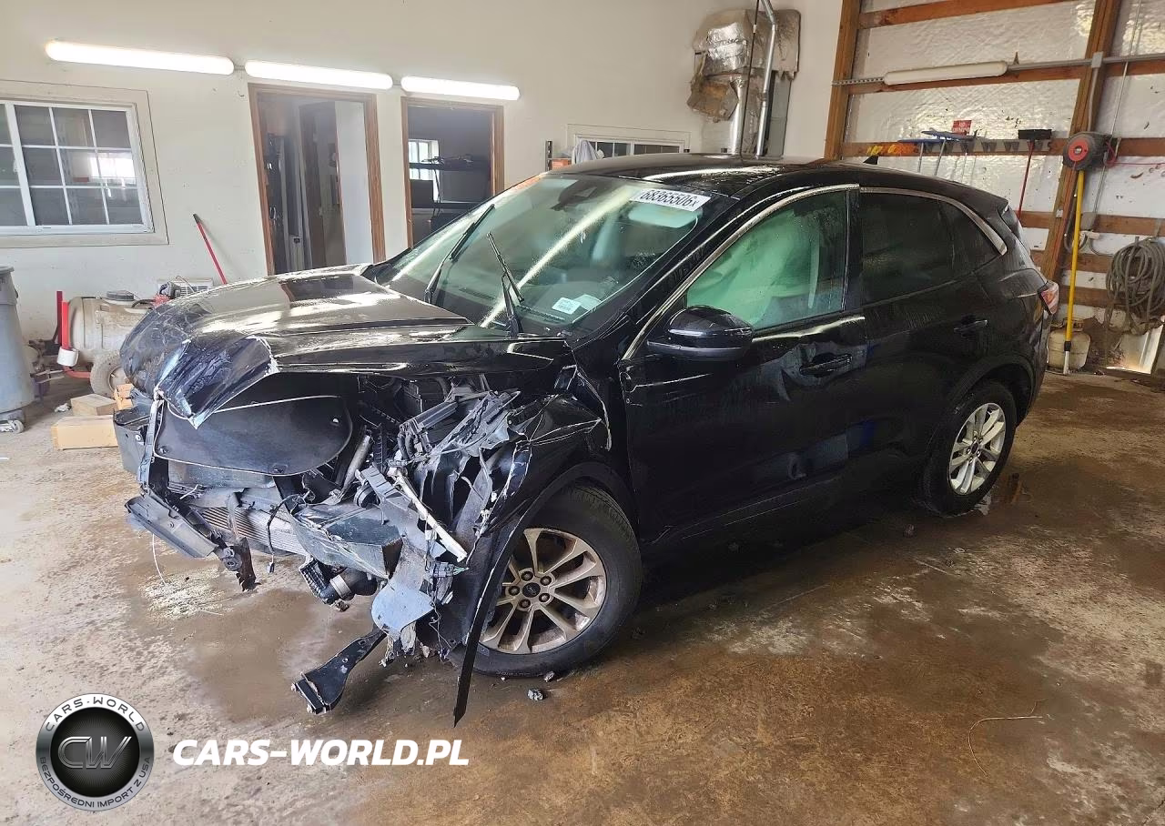 2021 Ford Escape Se