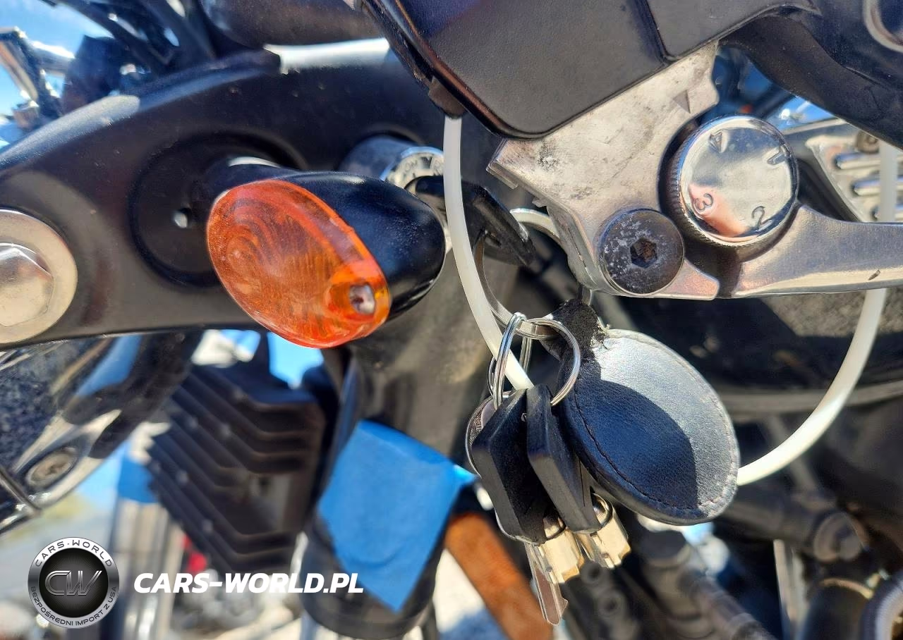 2007 Triumph Motorcycle Bonneville VIN:SMT900K147T291271 - 8