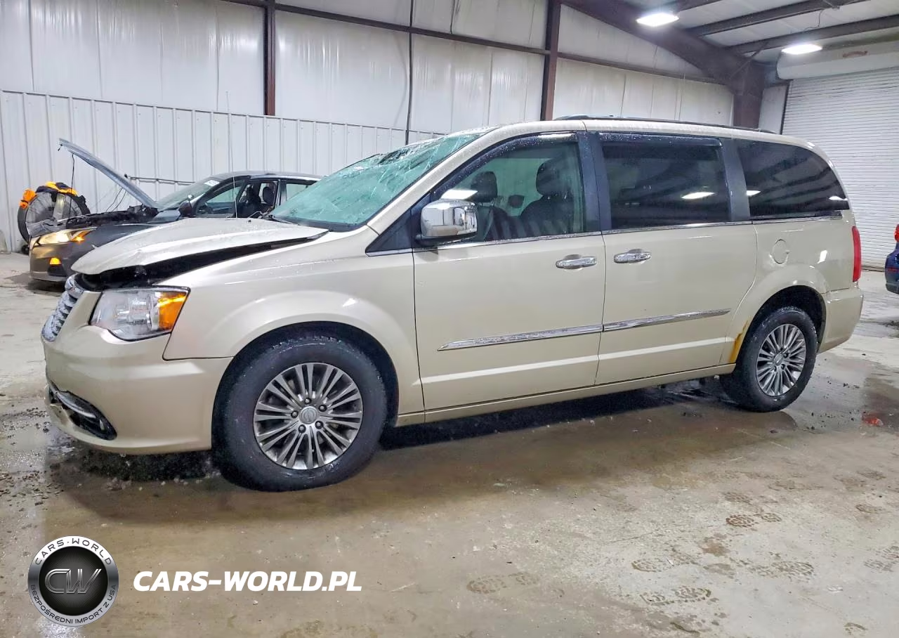 2015 Chrysler Town & Country Touring L VIN:2C4RC1CG1FR531851 - 1
