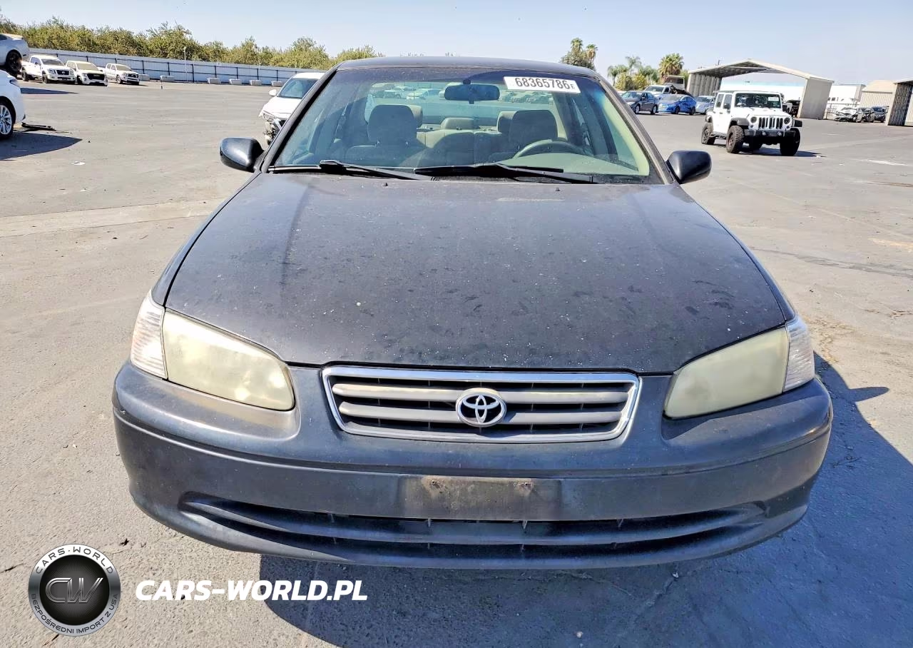 2001 Toyota Camry Le VIN:4T1BG22K71U110662 - 5