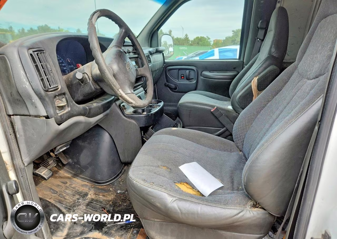 2001 Chevrolet Express G2500 Delivery Van VIN:1GCFG25M011138064 - 7