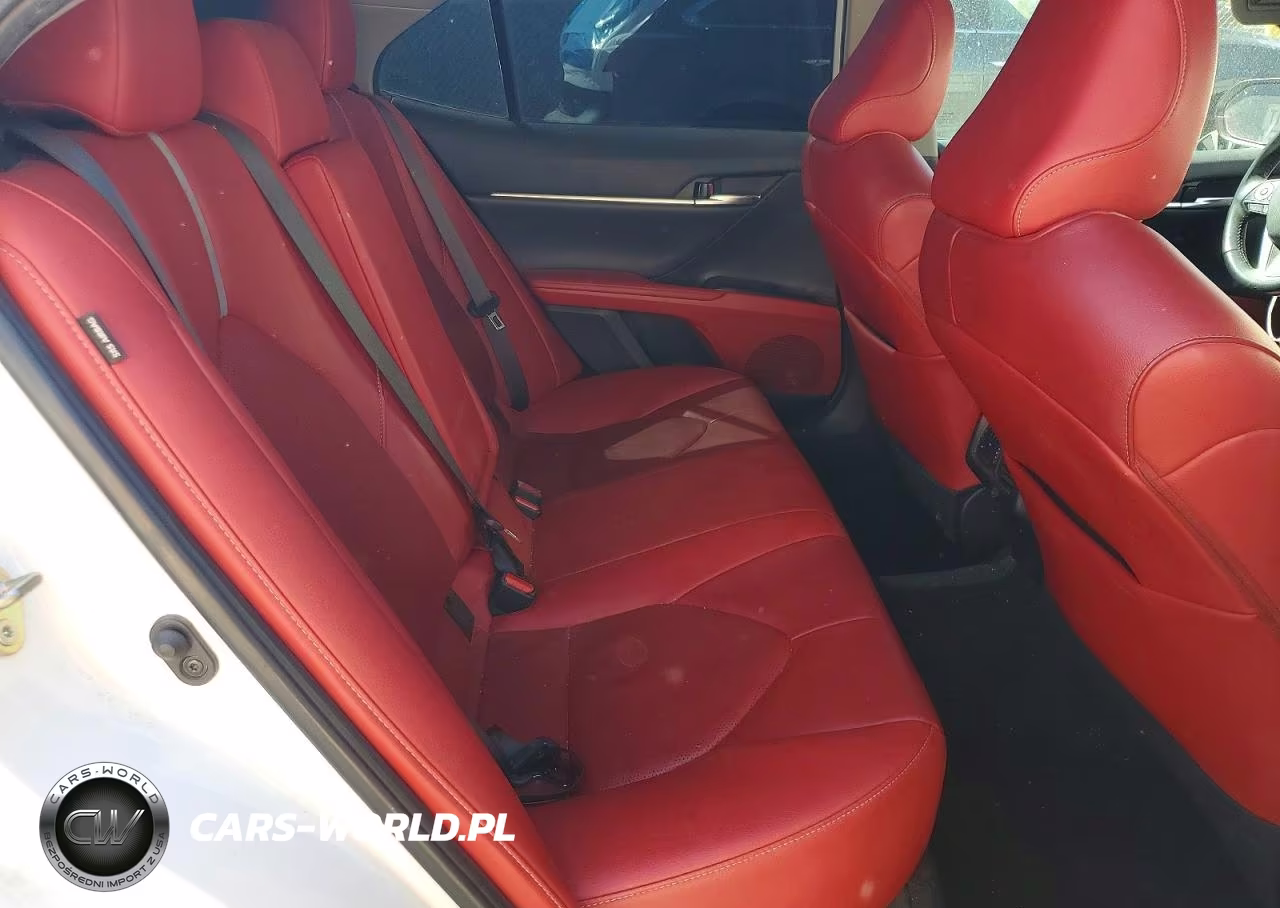 2020 Toyota Camry Xse VIN:4T1K61AK8LU318213 - 10