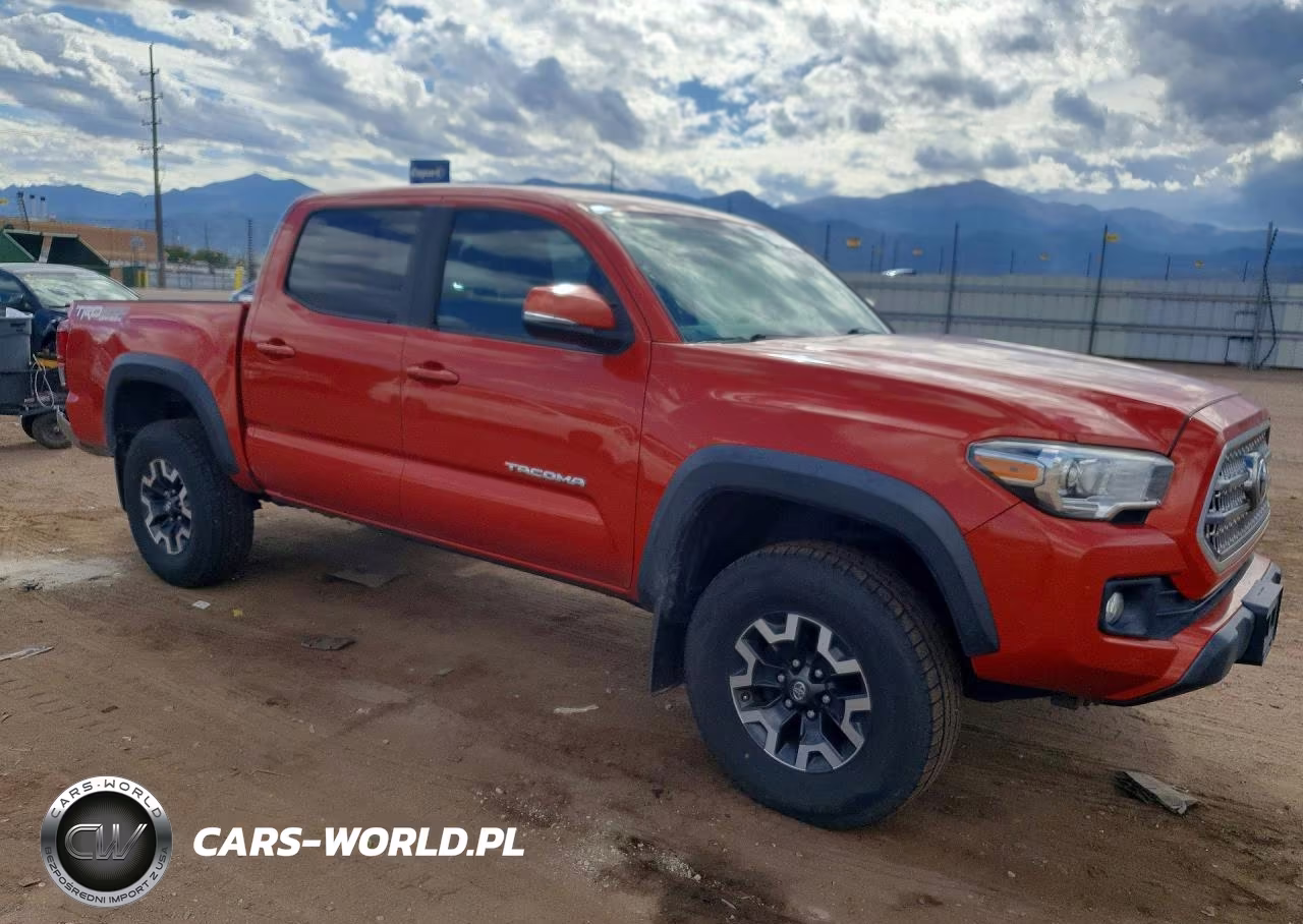 2016 Toyota Tacoma Trd Off-Road VIN:5TFCZ5AN2GX031665 - 4