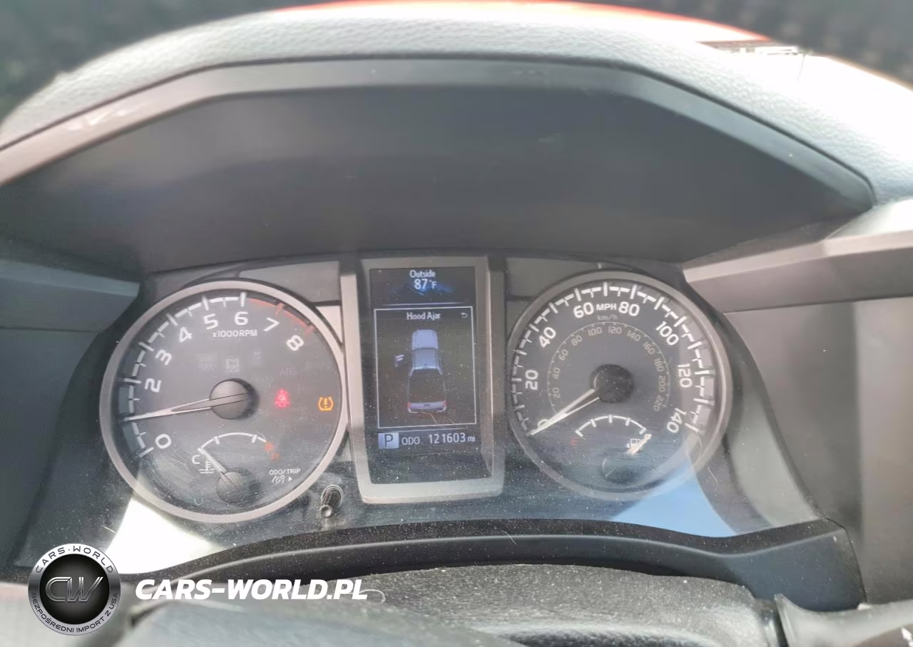 2016 Toyota Tacoma Trd Off-Road VIN:5TFCZ5AN2GX031665 - 9