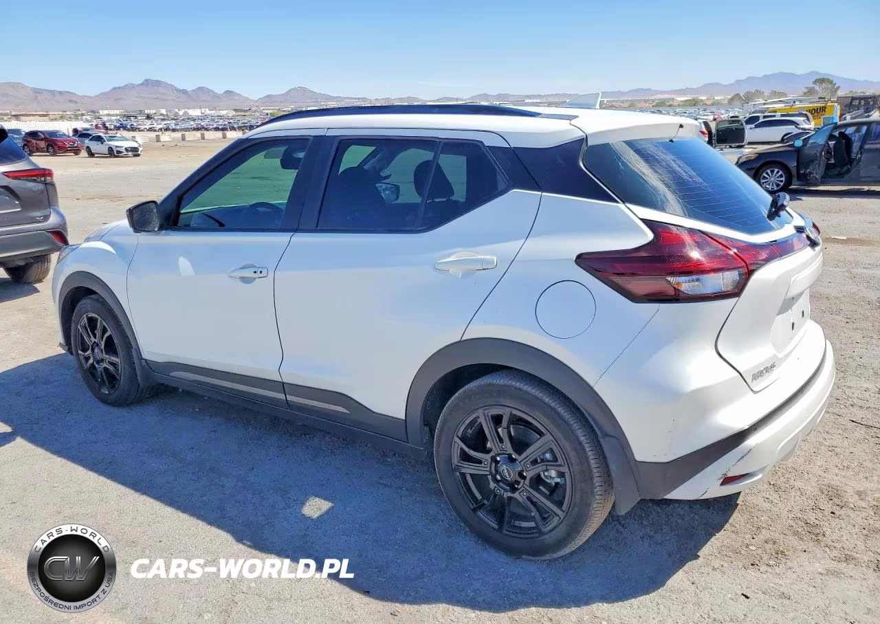 2023 Nissan Kicks Sr VIN:3N1CP5DVXPL565982 - 2