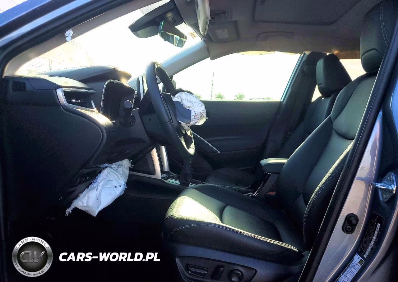 2025 Toyota Corolla Cross Xle VIN:7MUDAAAG3SV125693 - 7